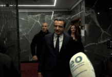 Kurti flet pĂ«r formimin e qeverisĂ«, thotĂ« se sâkanĂ« nisur ende komunikimet