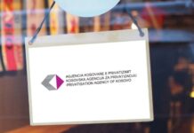 â20 pĂ«rqindĂ«shiâ: PunĂ«torĂ«t e âRilindjesâ sot protestojnĂ« para AKP-sĂ«